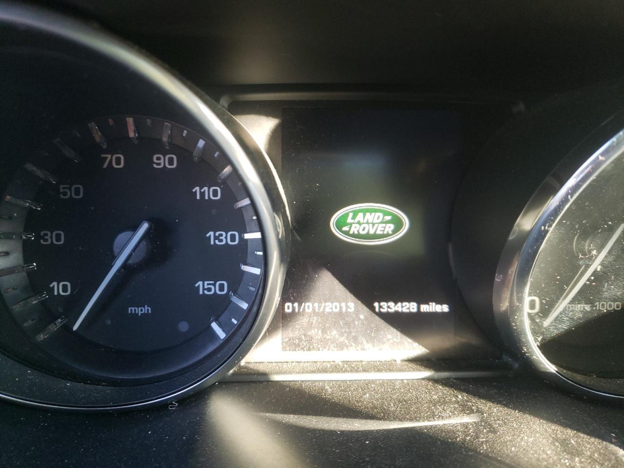 Photo 8 from auction – 2015 LAND ROVER RANGE ROVE with VIN SALVP2BG8FH077208