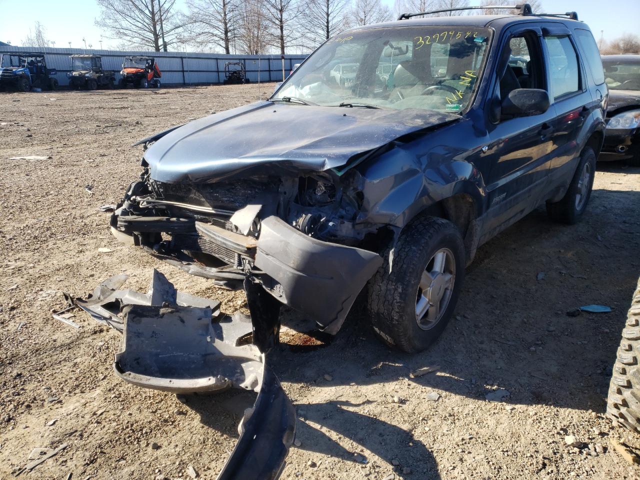 Photo 2 from auction – 2001 FORD ESCAPE XLS with VIN 1FMYU02151KB04062