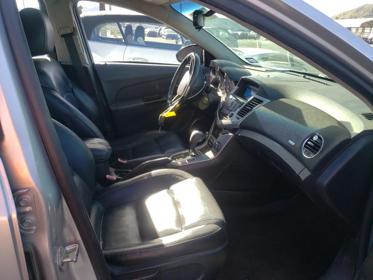 Photo 5 from auction – 2012 CHEVROLET CRUZE LT with VIN 1G1PG5SC8C7170903