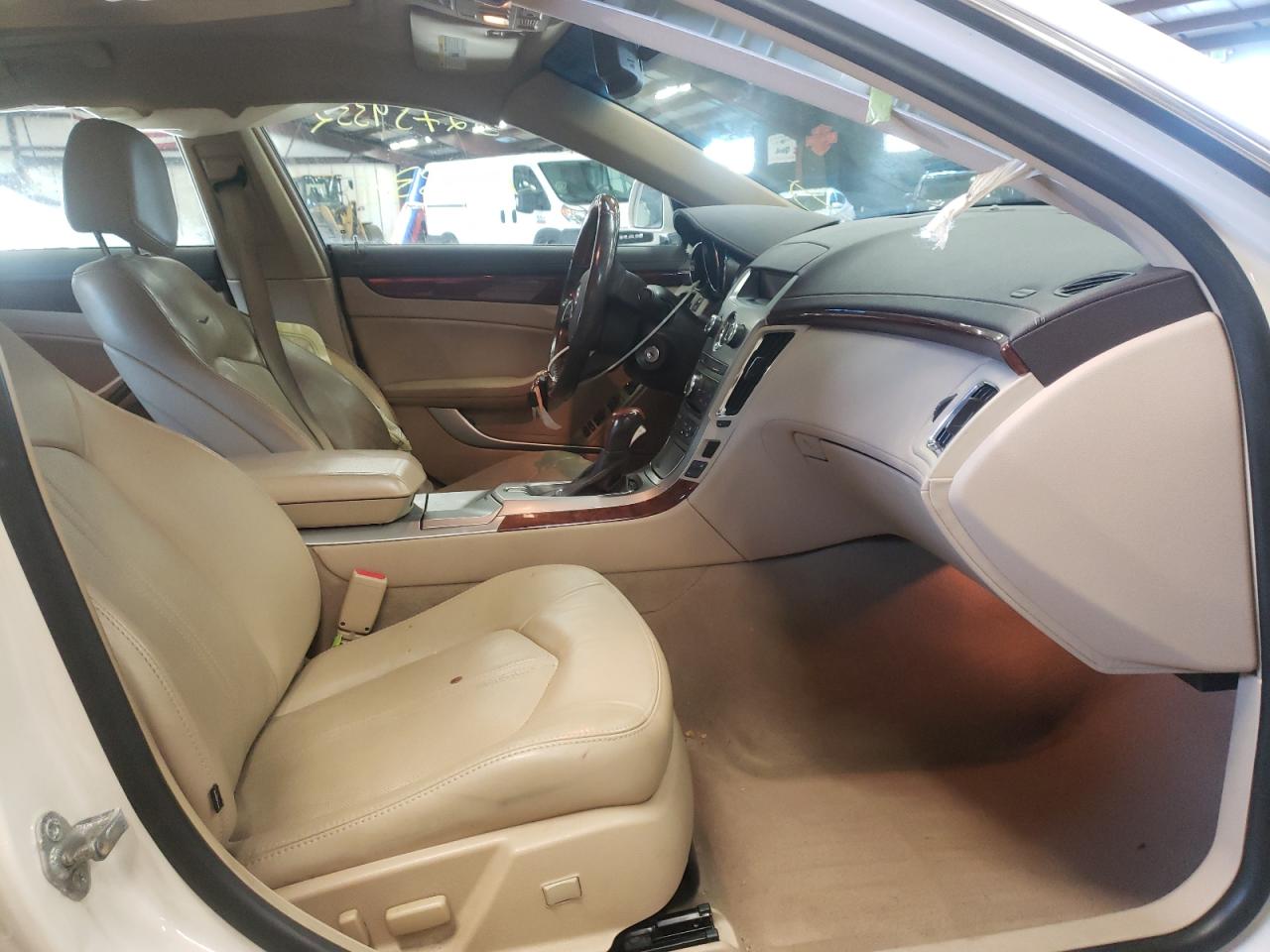 Photo 5 from auction – 2012 CADILLAC CTS LUXURY with VIN 1G6DG5E52C0116130