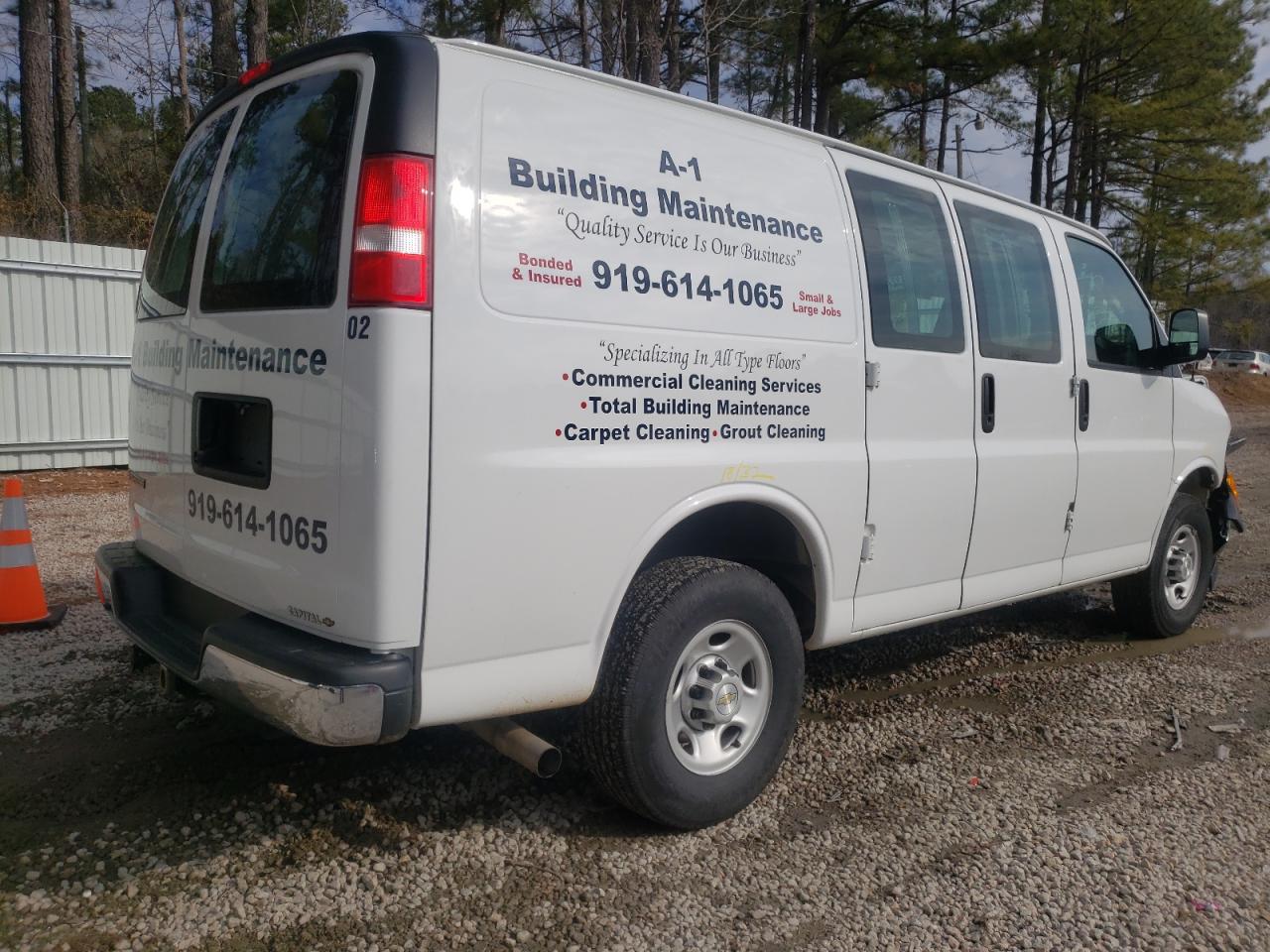 Photo 4 from auction – 2021 CHEVROLET EXPRESS G2 with VIN 1GCWGAF77M1167083