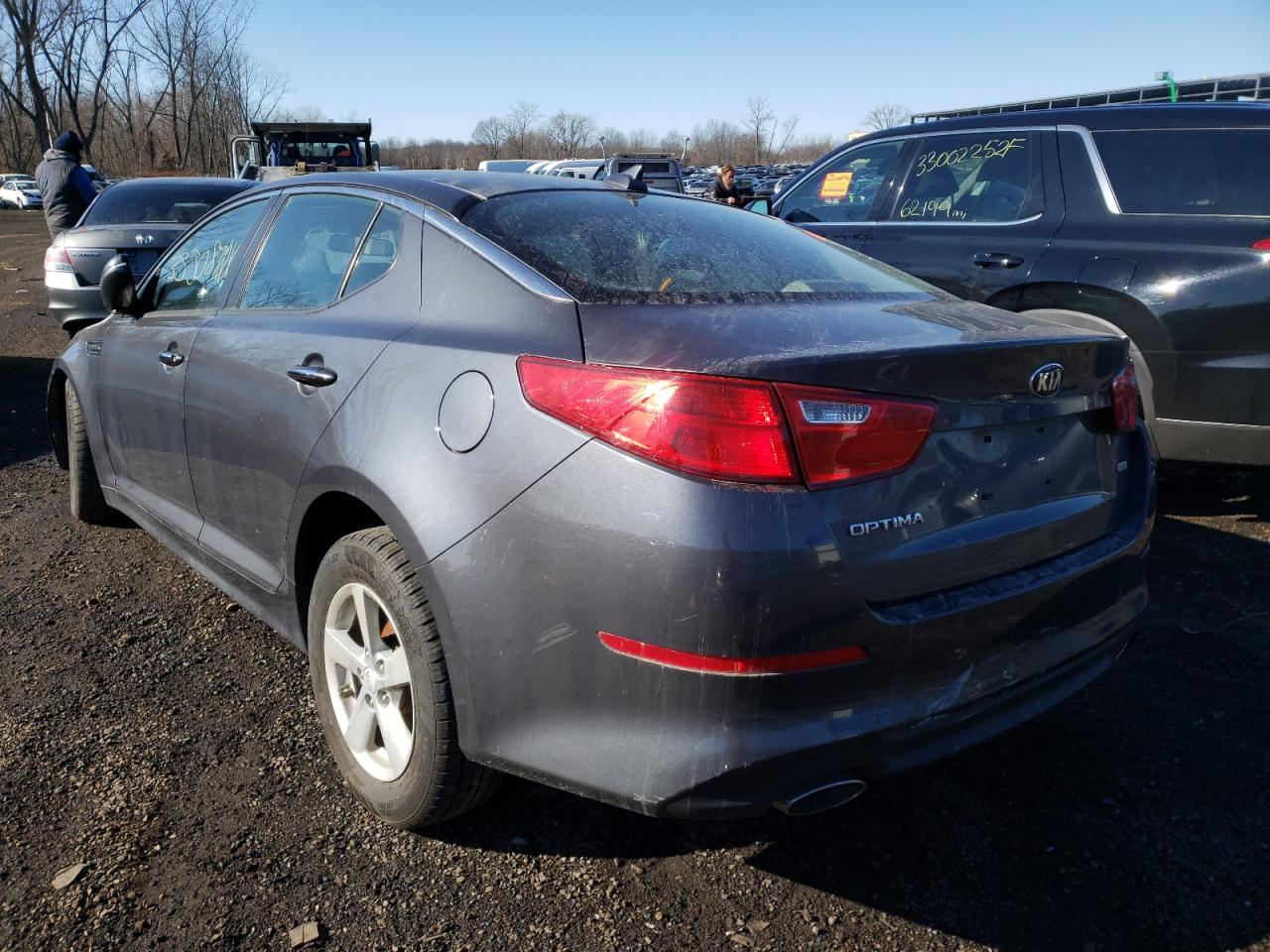 Photo 3 from auction – 2015 KIA OPTIMA LX with VIN KNAGM4A74F5628044