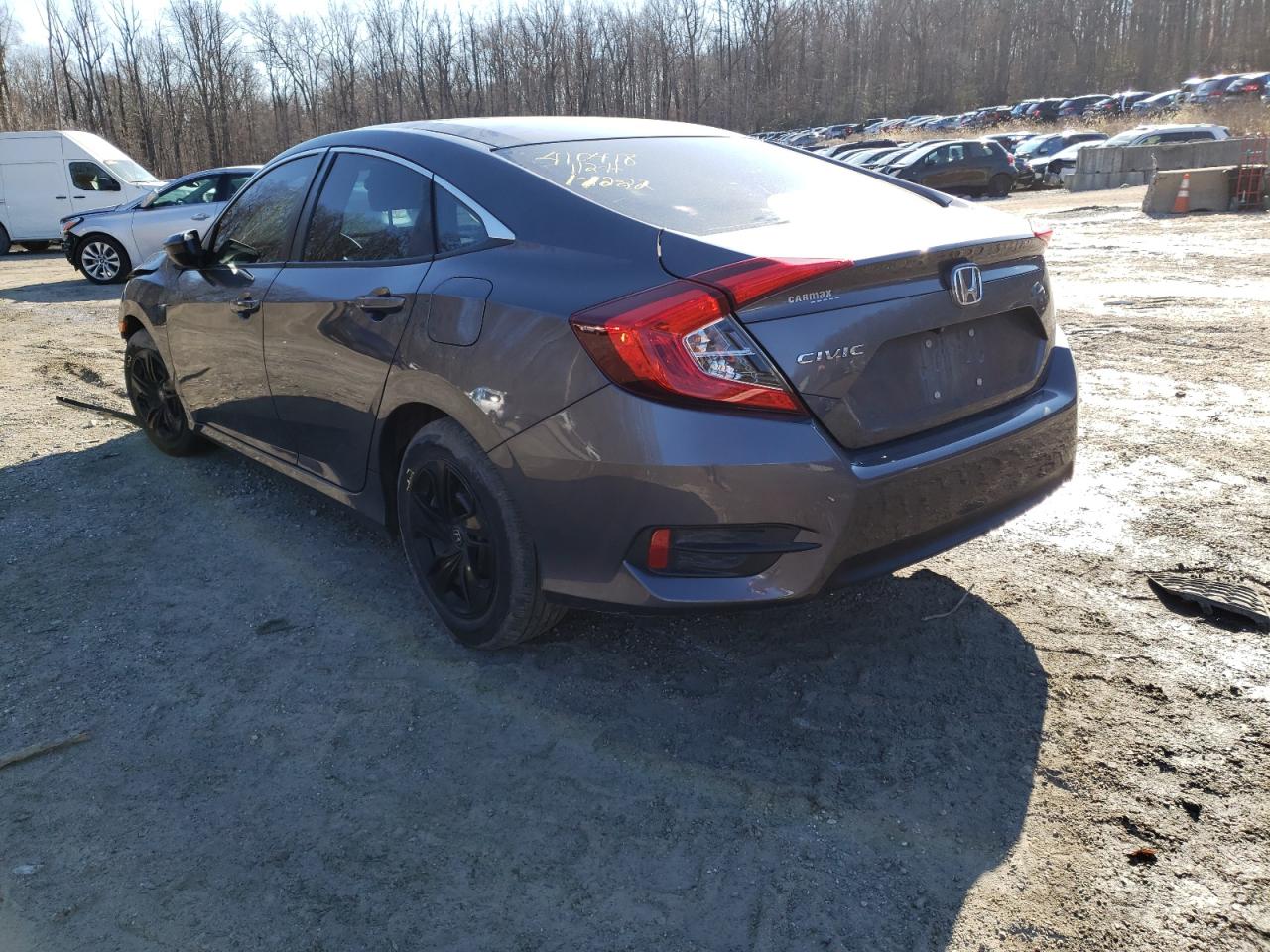 Photo 3 from auction – 2017 HONDA CIVIC LX with VIN 2HGFC2F56HH542518