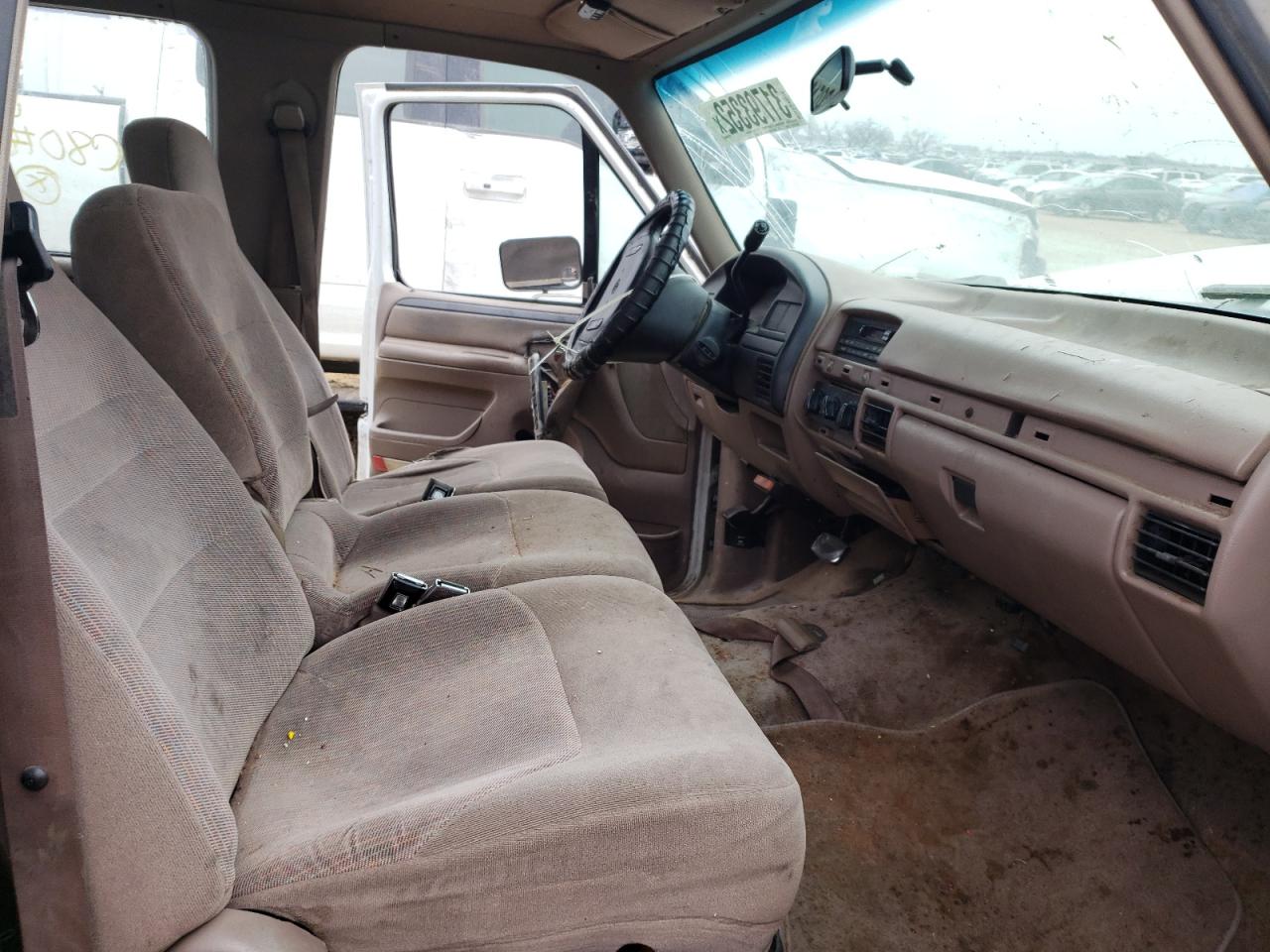 Photo 5 from auction – 1997 FORD F350 with VIN 1FTJW35FXVEC80618