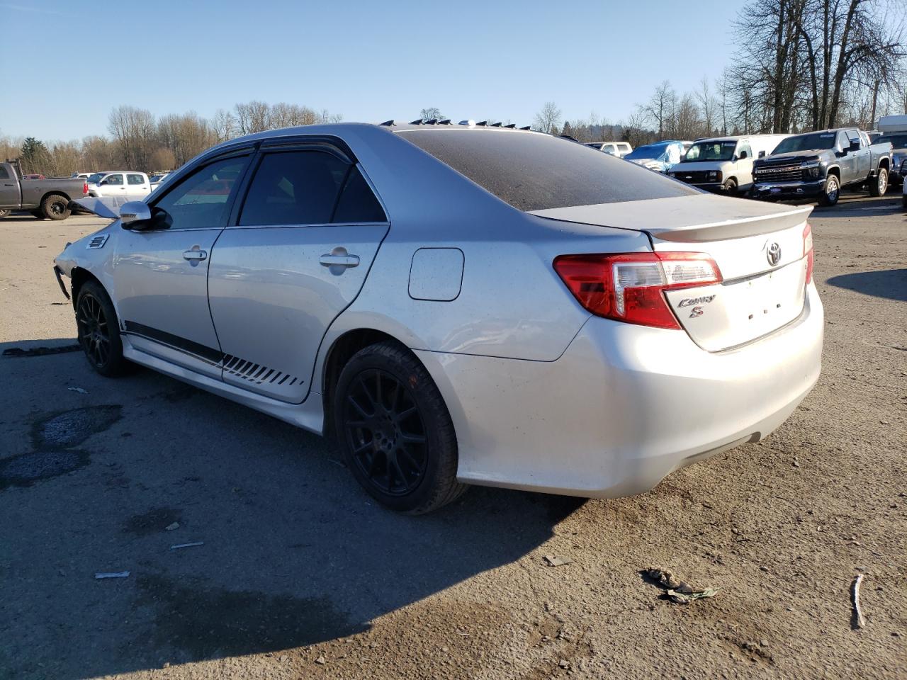 Photo 3 from auction – 2012 TOYOTA CAMRY BASE with VIN 4T1BF1FK6CU103261