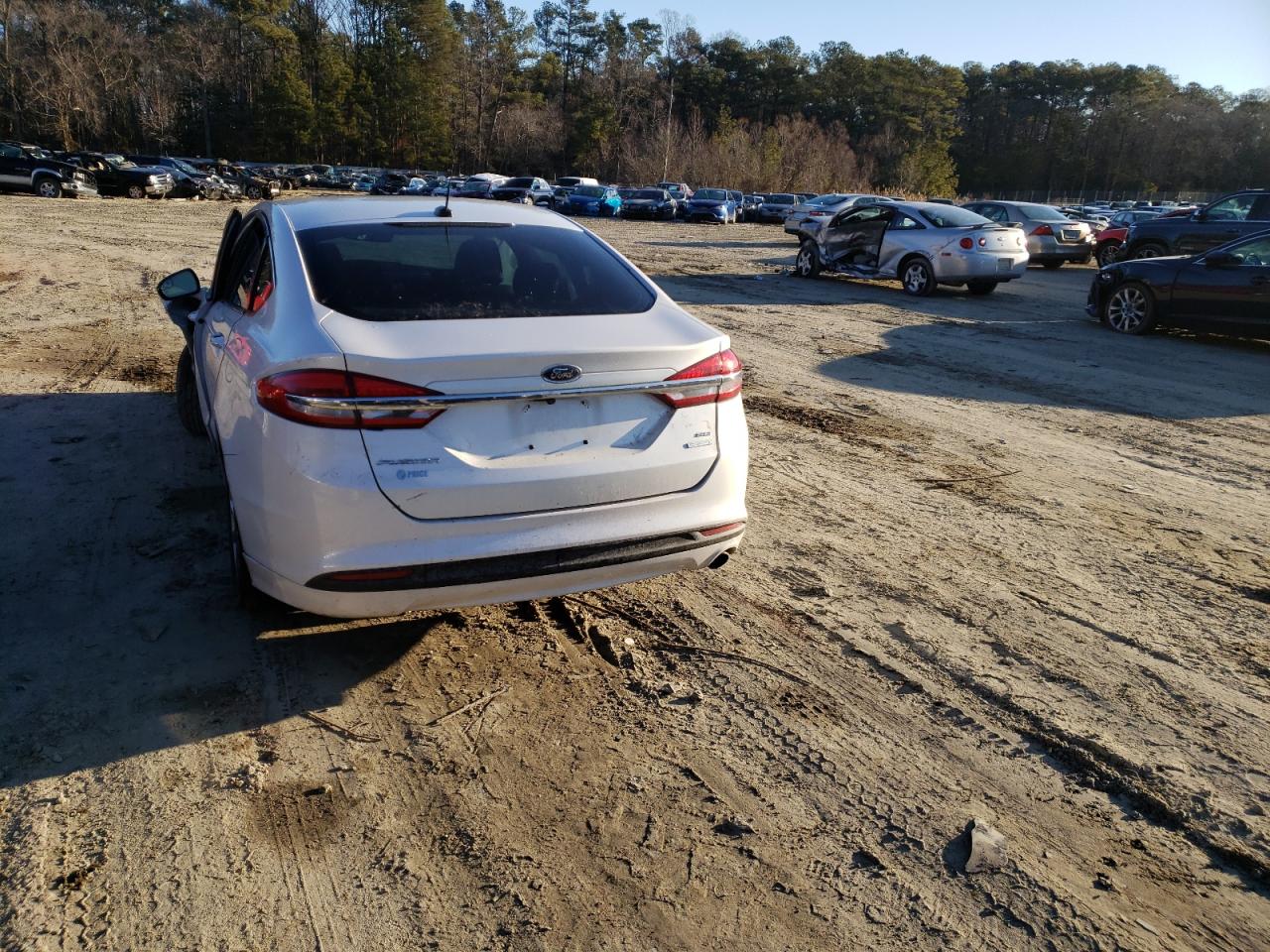 Photo 3 from auction – 2017 FORD FUSION SE with VIN 3FA6P0HD9HR114478