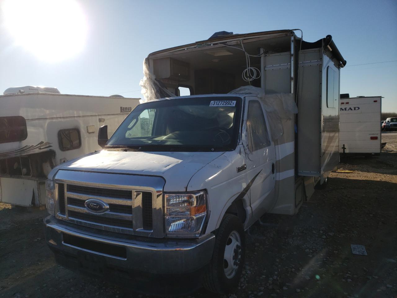 Photo 2 from auction – 2021 FORD ECONOLINE with VIN 1FDXE4FN5MDC29472