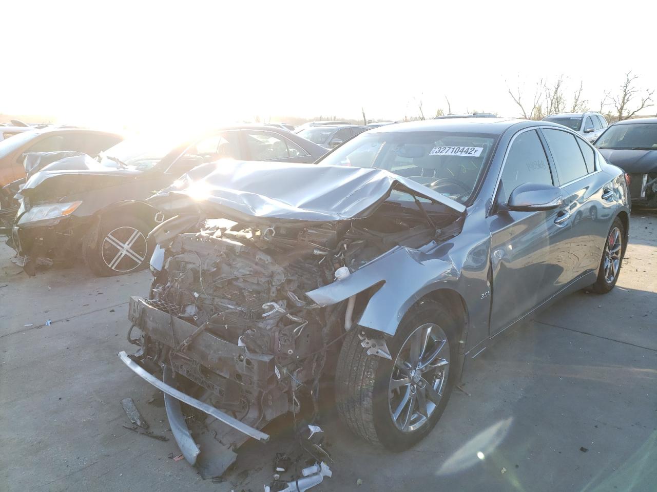 Photo 2 from auction – 2017 INFINITI Q50 PREMIU with VIN JN1EV7AP2HM739079