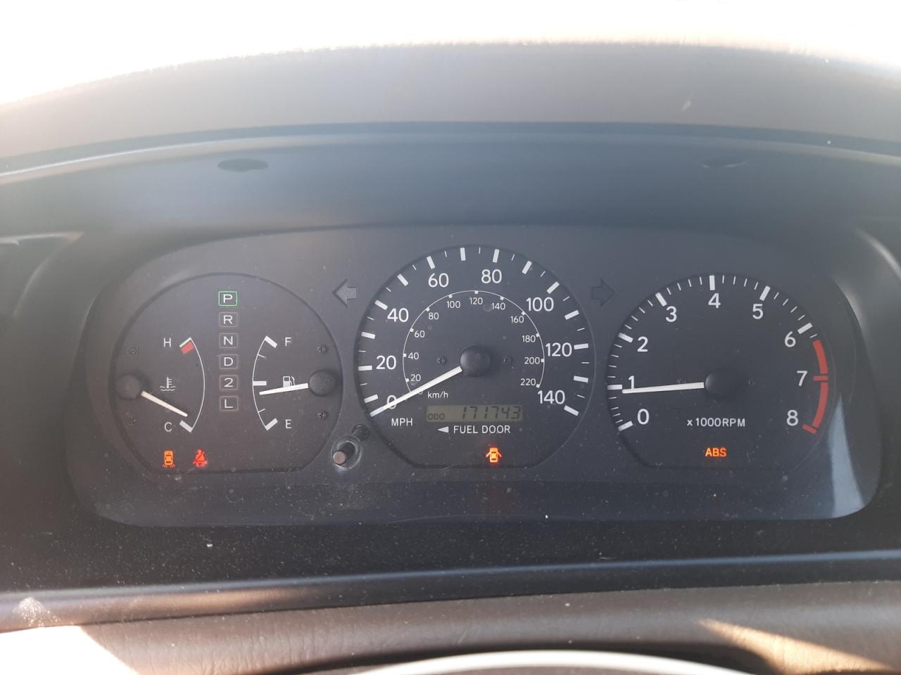 Photo 8 from auction – 2000 TOYOTA CAMRY LE with VIN JT2BG28K3Y0403948