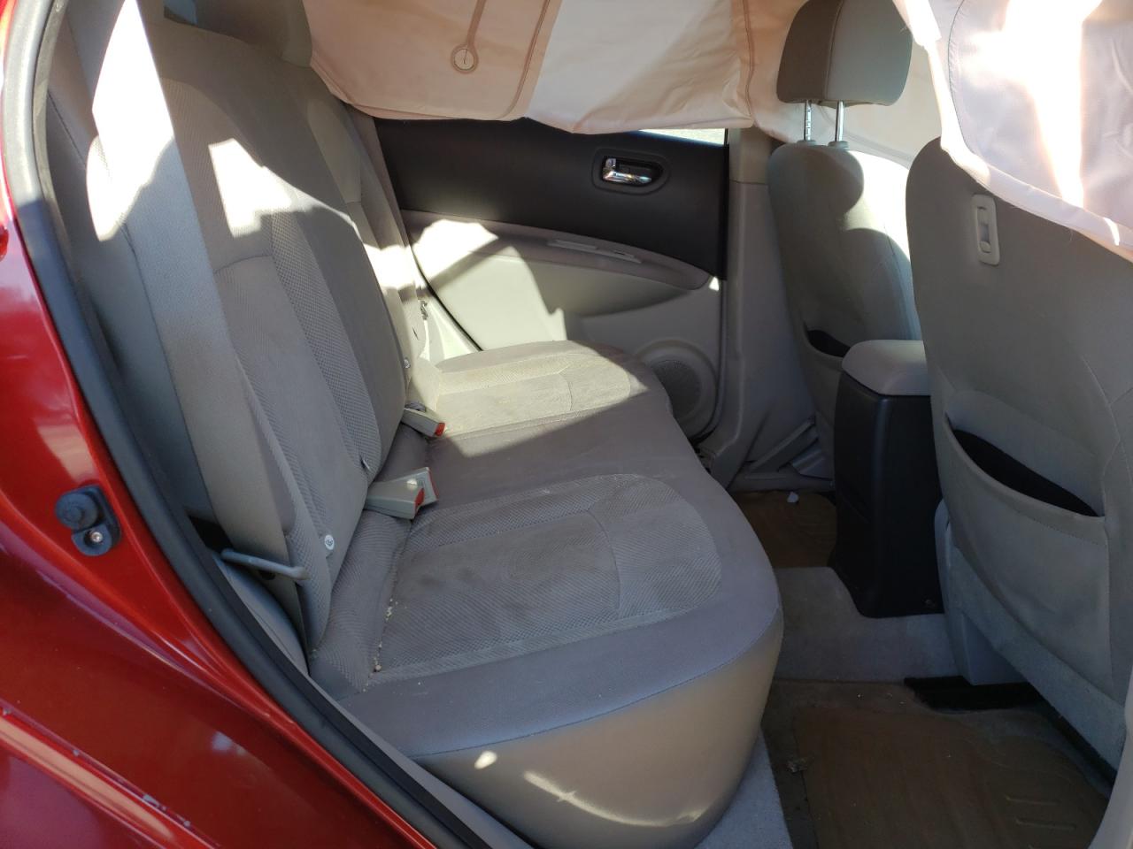 Photo 6 from auction – 2012 NISSAN ROGUE S with VIN JN8AS5MT4CW286554