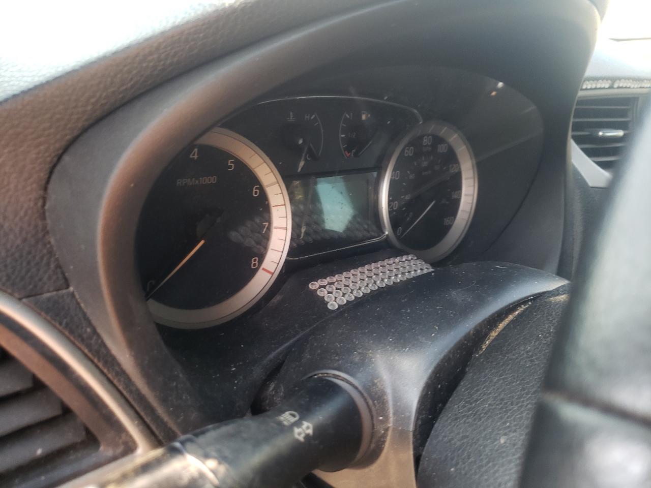 Photo 8 from auction – 2015 NISSAN SENTRA S with VIN 3N1AB7AP4FL646692