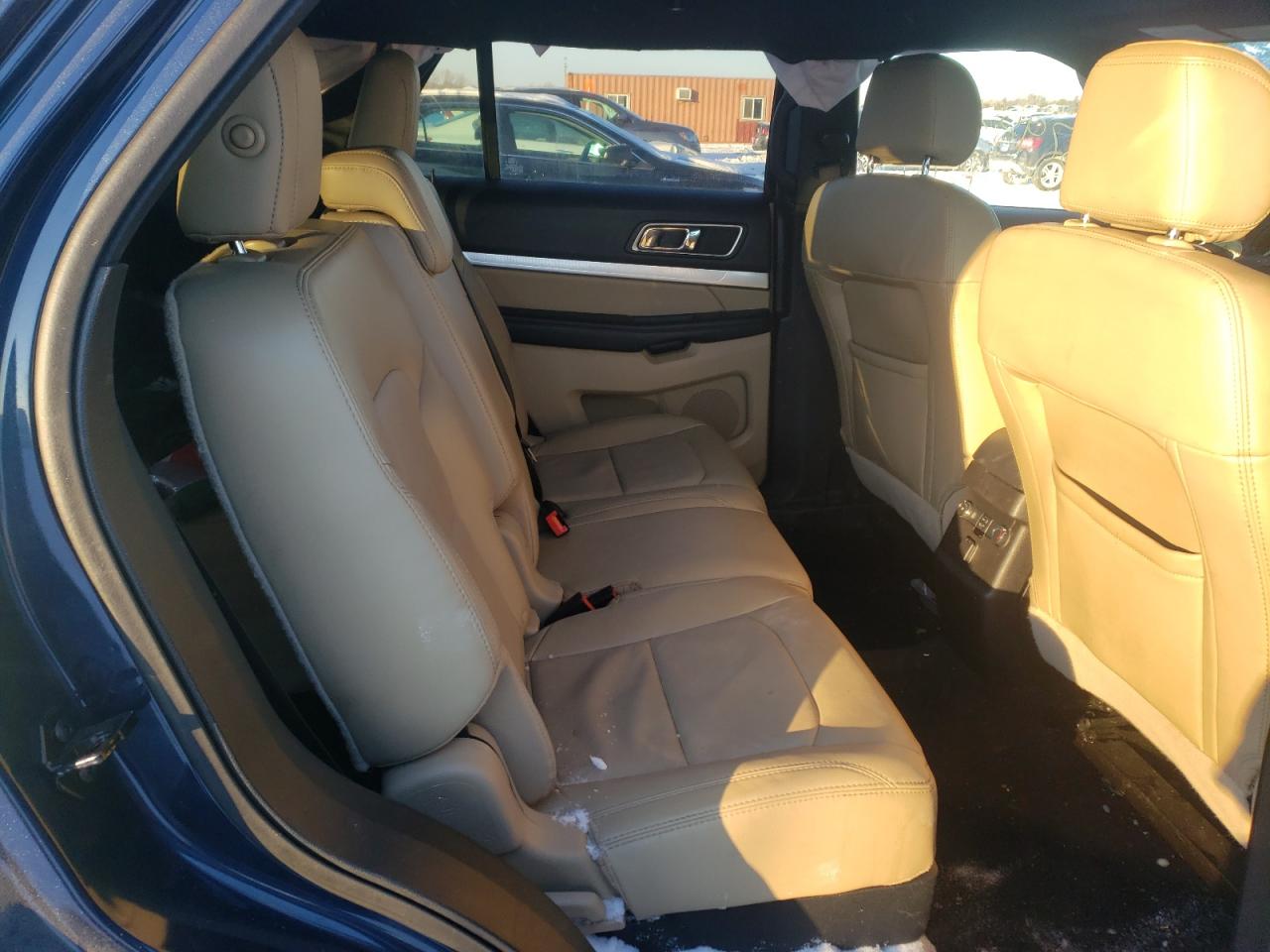 Photo 6 from auction – 2017 FORD EXPLORER X with VIN 1FM5K8D86HGE35764