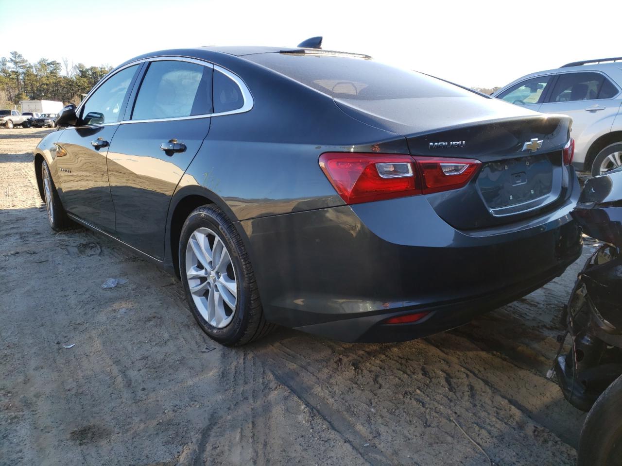Photo 3 from auction – 2016 CHEVROLET MALIBU LT with VIN 1G1ZE5ST8GF325329