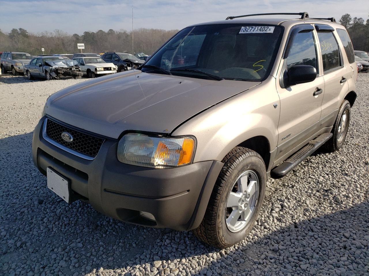 Photo 2 from auction – 2001 FORD ESCAPE with VIN 1FMYU01111KA80652
