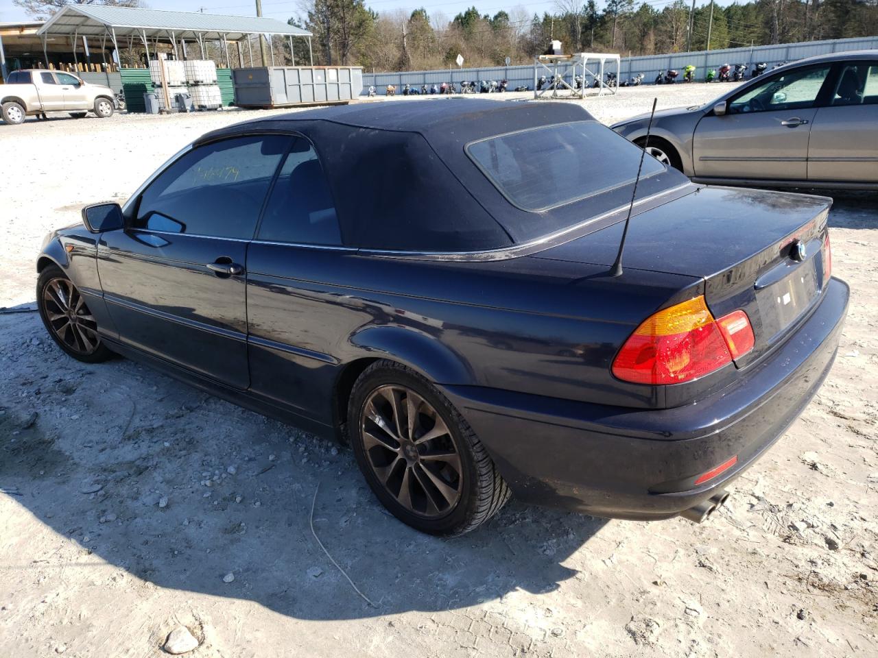 Photo 3 from auction – 2004 BMW 330 CI with VIN WBABW53404PL45865