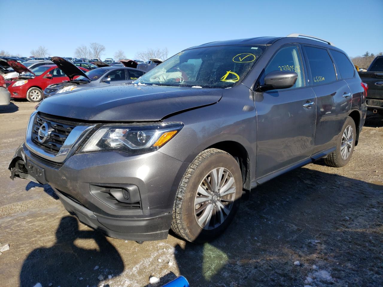 Photo 2 from auction – 2019 NISSAN PATHFINDER with VIN 5N1DR2MM3KC584391