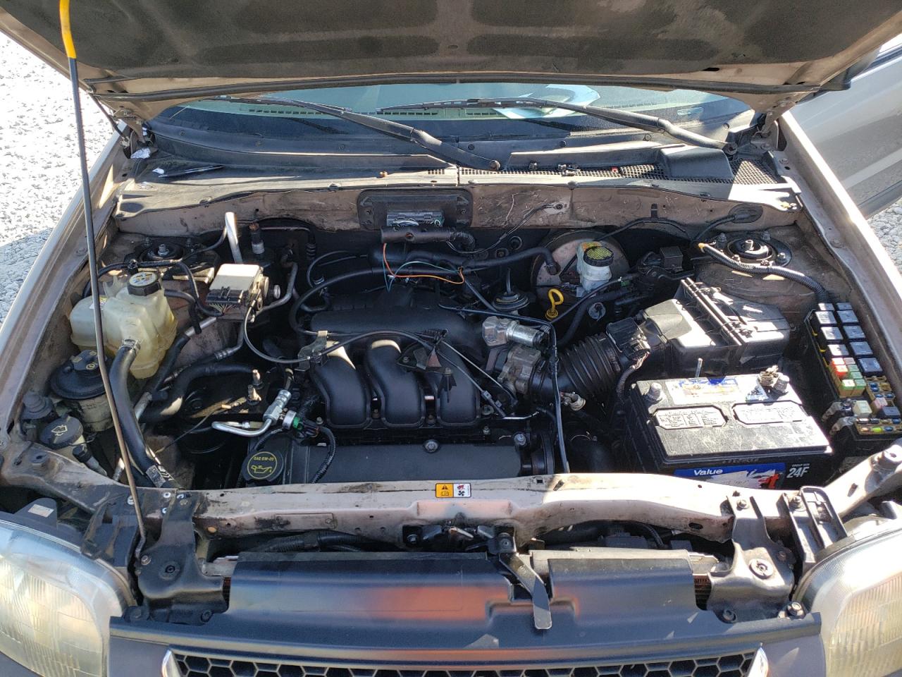 Photo 7 from auction – 2001 FORD ESCAPE with VIN 1FMYU01111KA80652