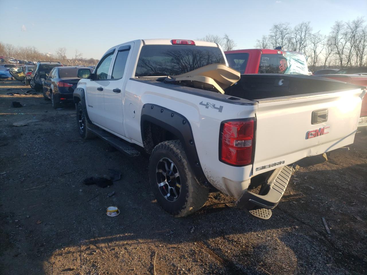 Photo 3 from auction – 2015 GMC SIERRA K15 with VIN 1GTV2TEC7FZ419729