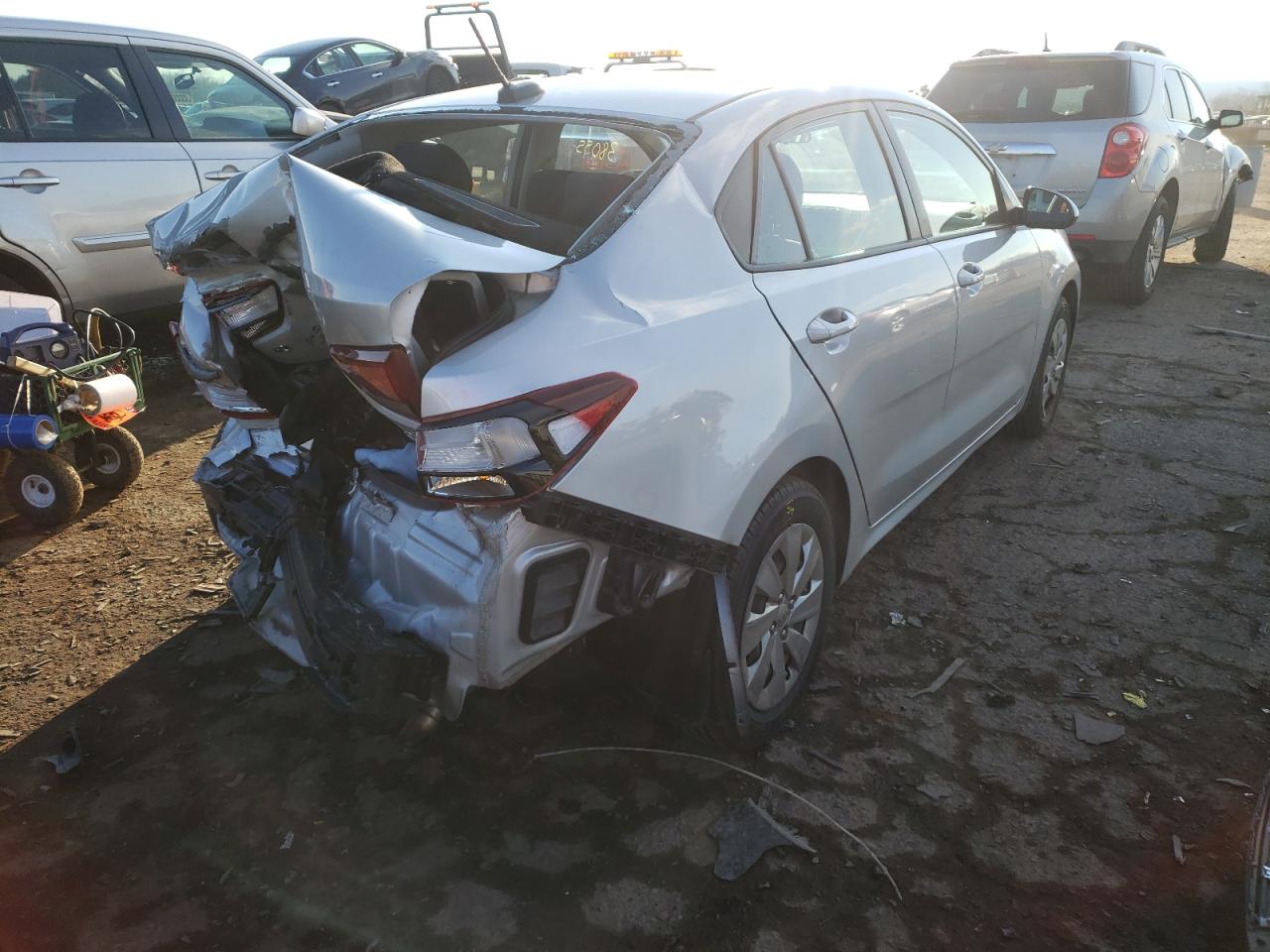 Photo 4 from auction – 2018 KIA RIO with VIN 3KPA24AB8JE046299