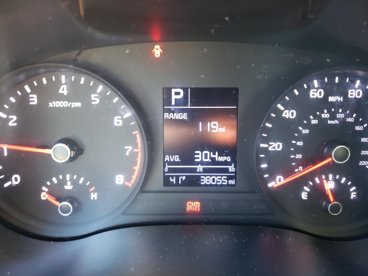 Photo 8 from auction – 2018 KIA RIO with VIN 3KPA24AB8JE046299