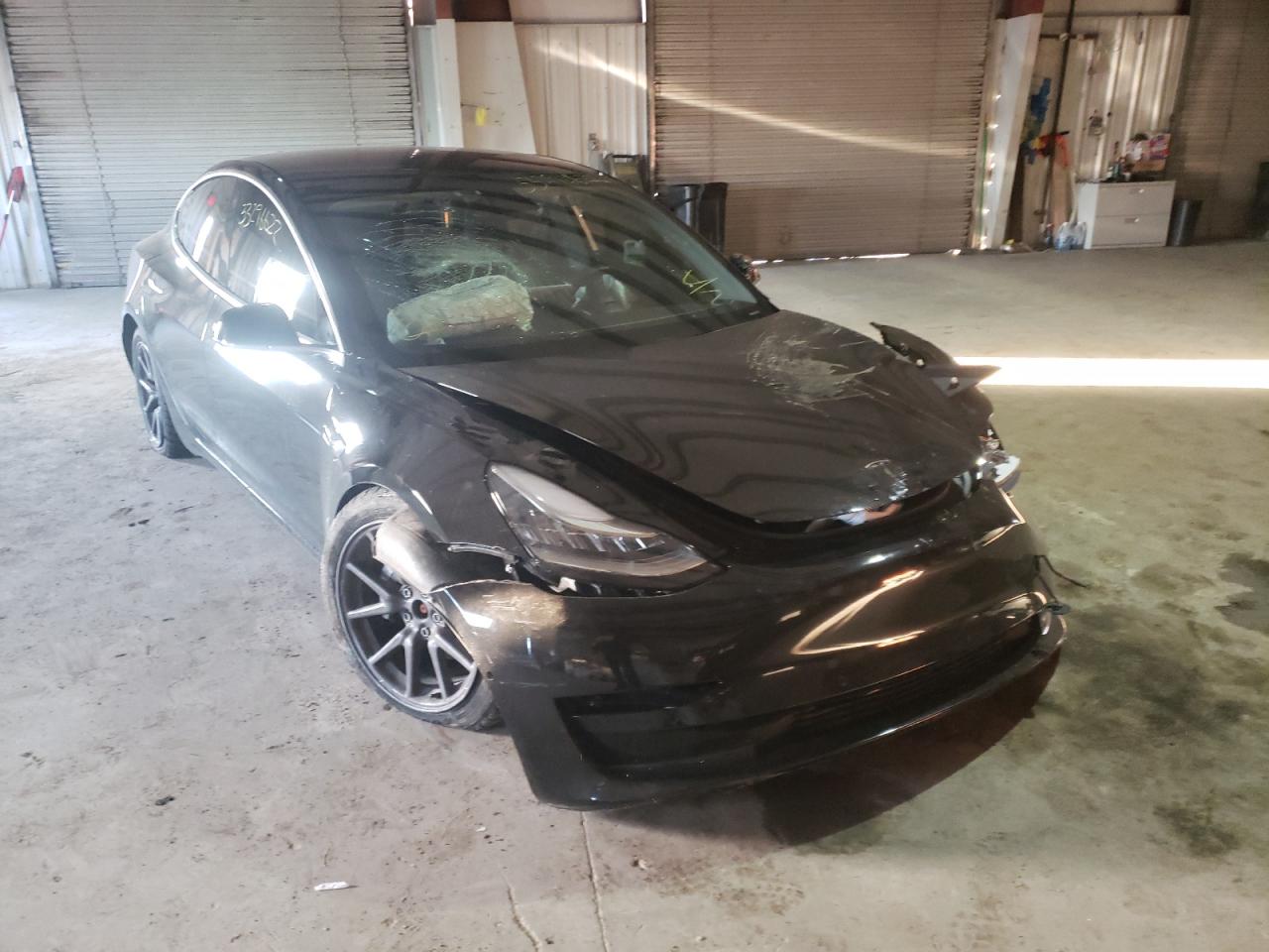 TESLA MODEL 3 2018 with VIN 5YJ3E1EB2JF170362 - Photo from auction