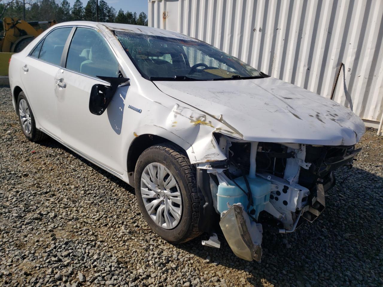 TOYOTA CAMRY HYBR 2012 with VIN 4T1BD1FK7CU002185 - Photo from auction