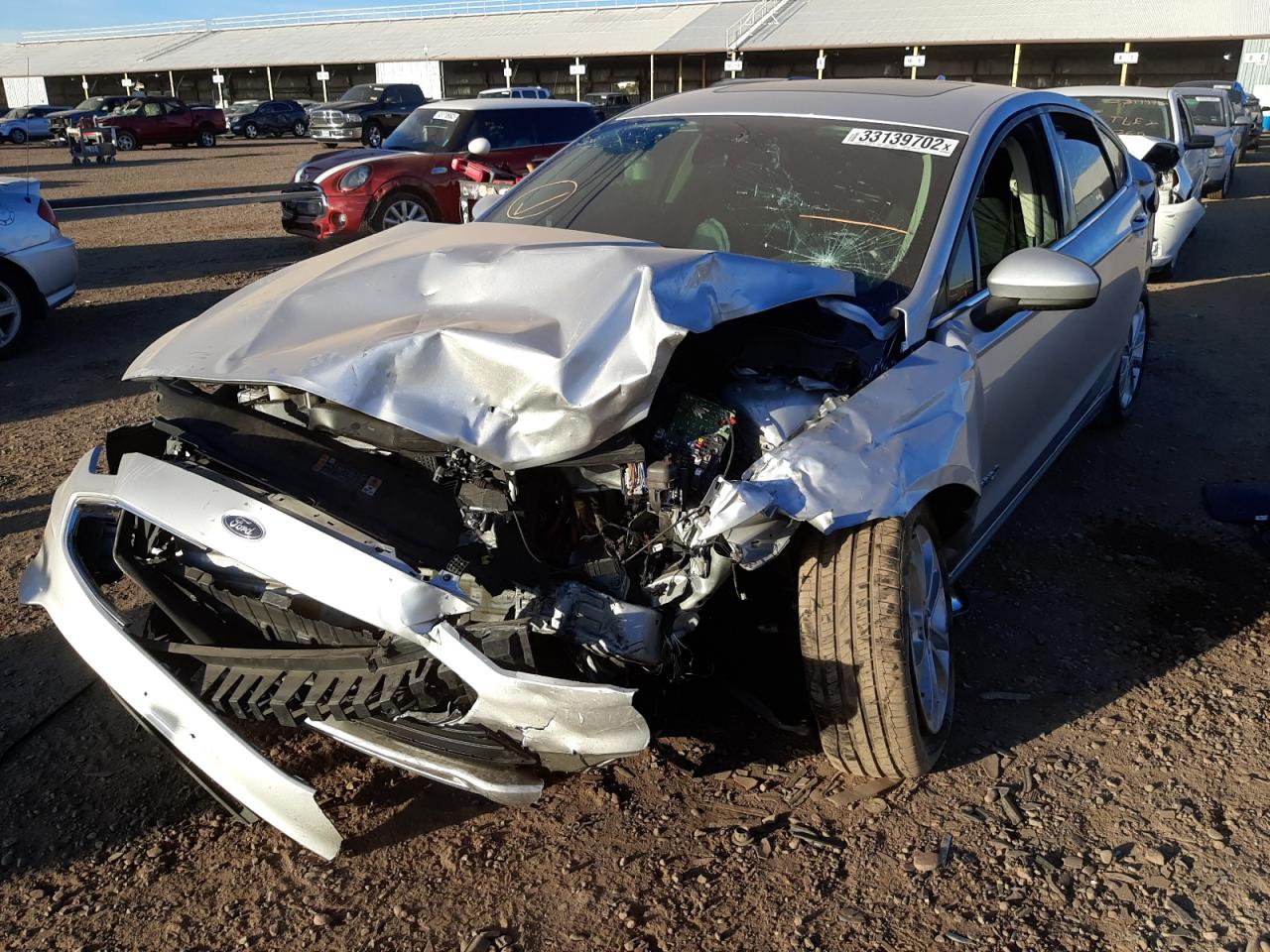 Photo 2 from auction – 2019 FORD FUSION SE with VIN 3FA6P0LUXKR242873