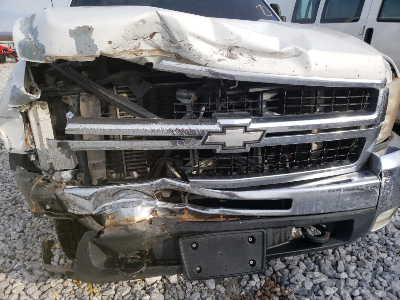 Photo 9 from auction – 2008 CHEVROLET SILVERADO with VIN 1GCJK33608F190892