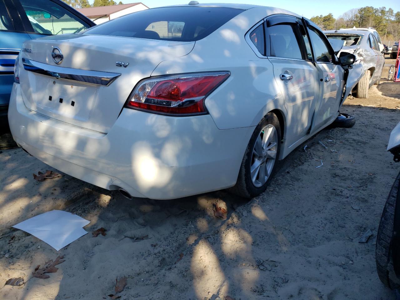 Photo 4 from auction – 2015 NISSAN ALTIMA 2.5 with VIN 1N4AL3AP6FC157456
