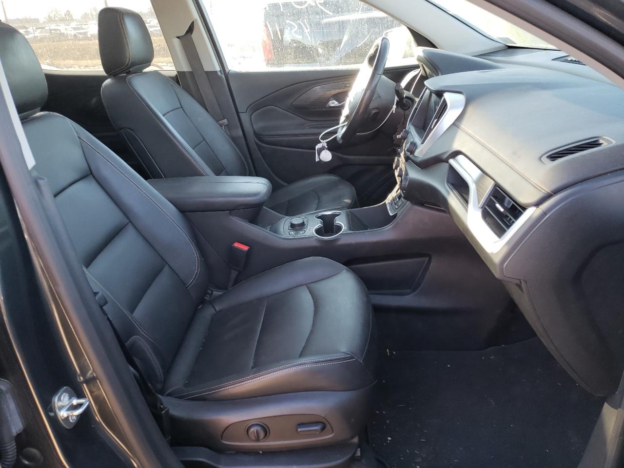 Photo 5 from auction – 2019 GMC TERRAIN SL with VIN 3GKALPEV4KL138675