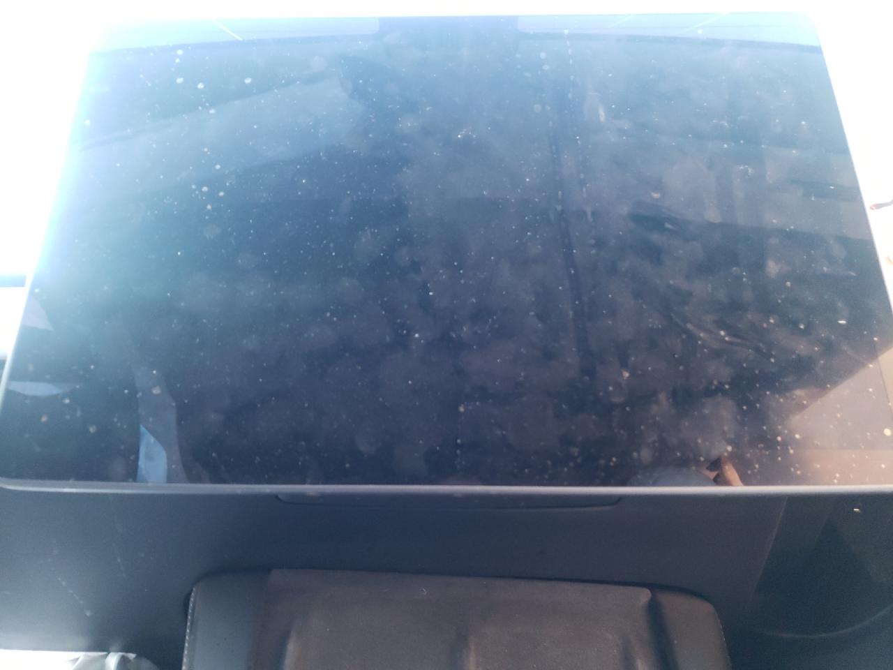 Photo 8 from auction – 2021 TESLA MODEL Y with VIN 5YJYGDEE1MF195897