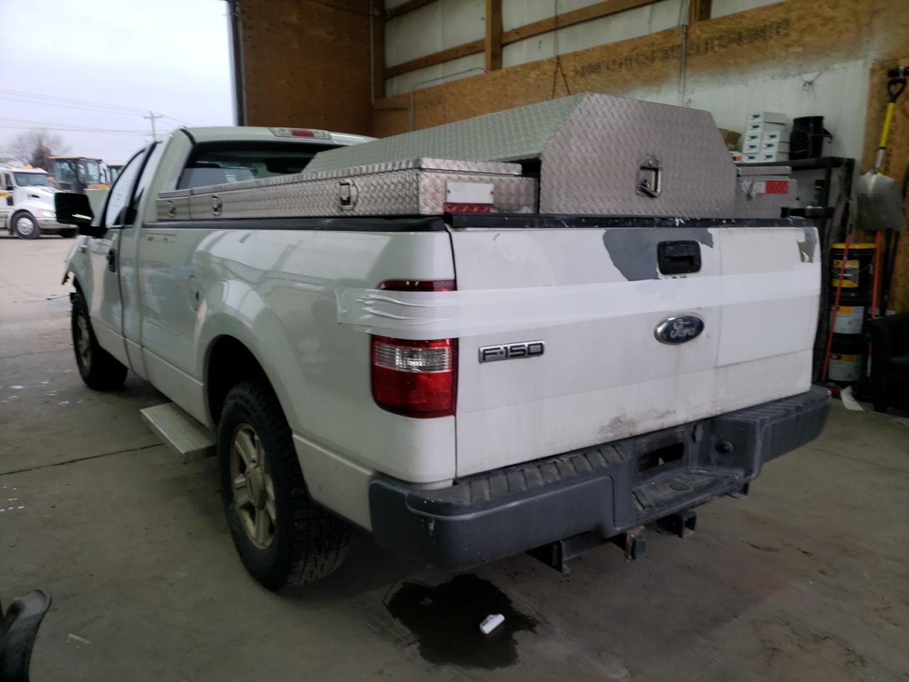 Photo 3 from auction – 2007 FORD F150 with VIN 1FTRF12W77KC55370