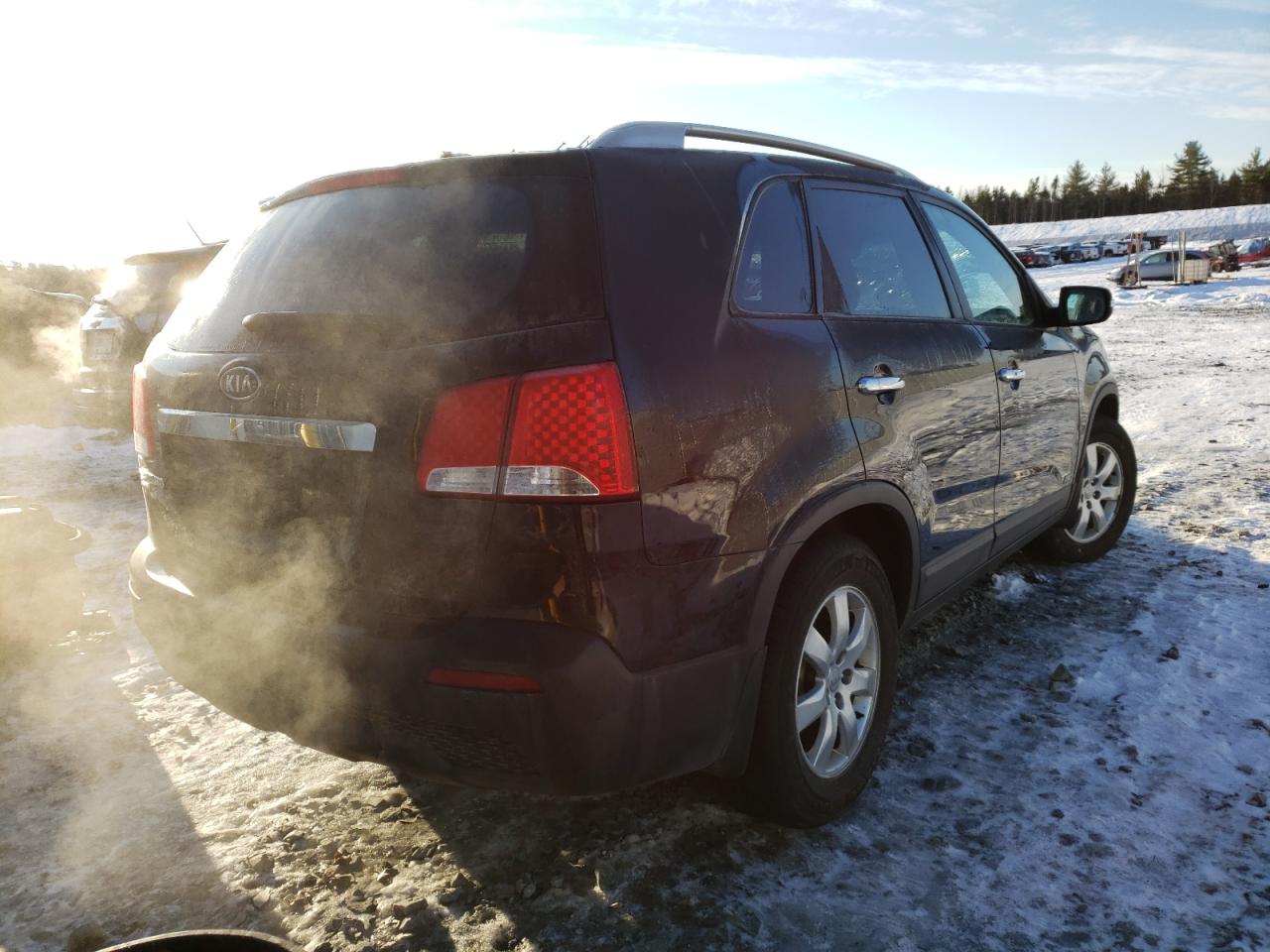 Photo 4 from auction – 2013 KIA SORENTO LX with VIN 5XYKTDA24DG315438
