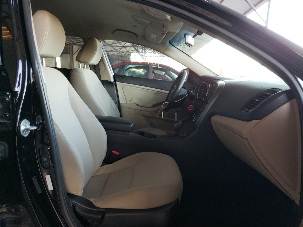 Photo 5 from auction – 2013 KIA OPTIMA LX with VIN 5XXGM4A73DG169780