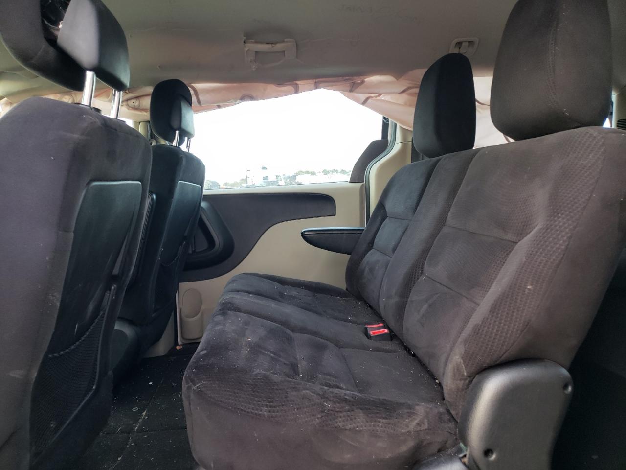 Photo 6 from auction – 2014 DODGE GRAND CARA with VIN 2C4RDGBG1ER281494