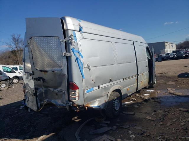 Photo 4 from auction – 2006 DODGE SPRINTER 2 with VIN WD0PD744065965436