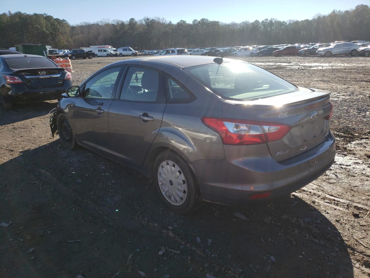 Photo 3 from auction – 2014 FORD FOCUS SE with VIN 1FADP3F2XEL345524