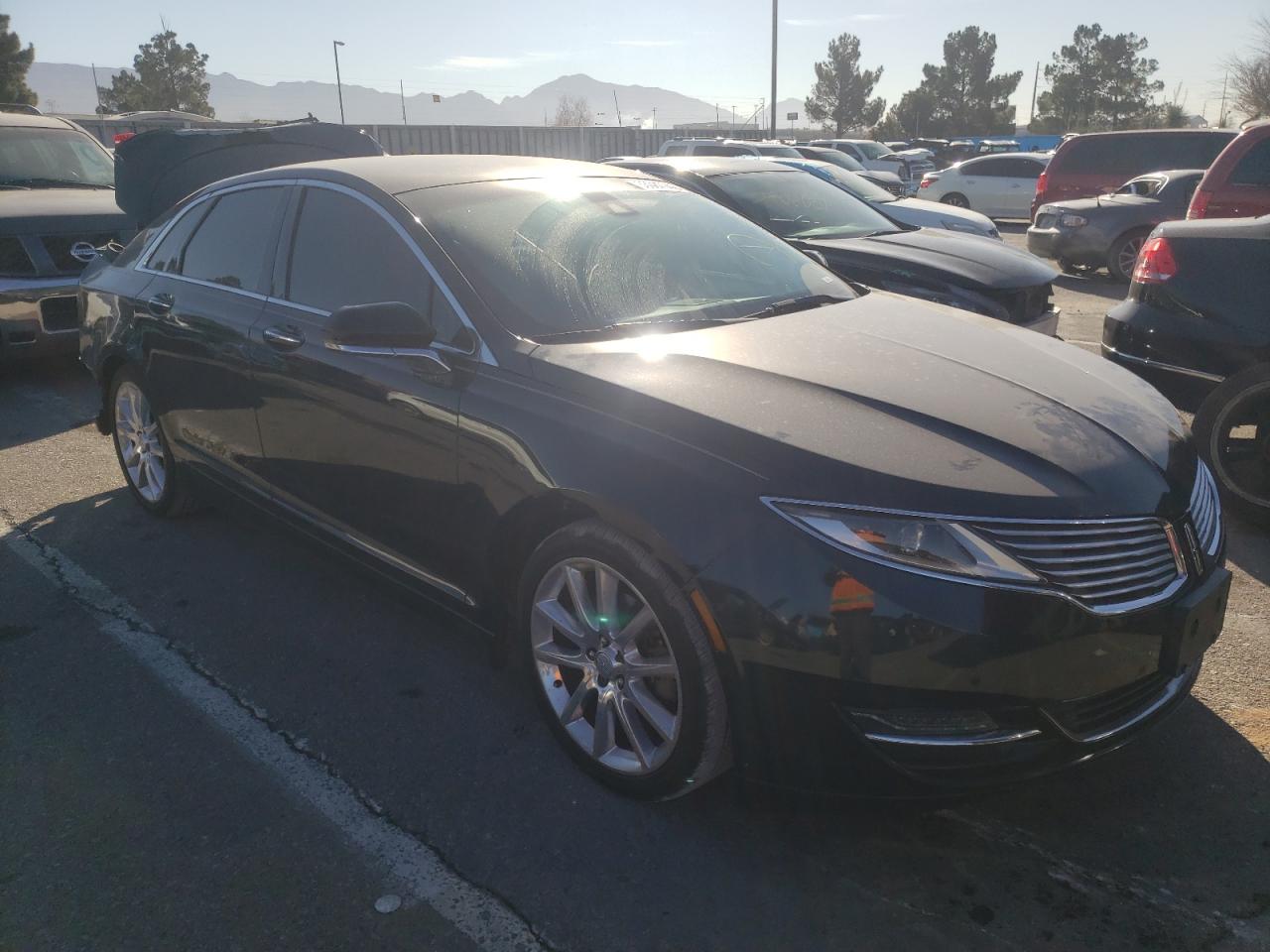 LINCOLN MKZ 2014 with VIN 3LN6L2G95ER801320 - Photo from auction