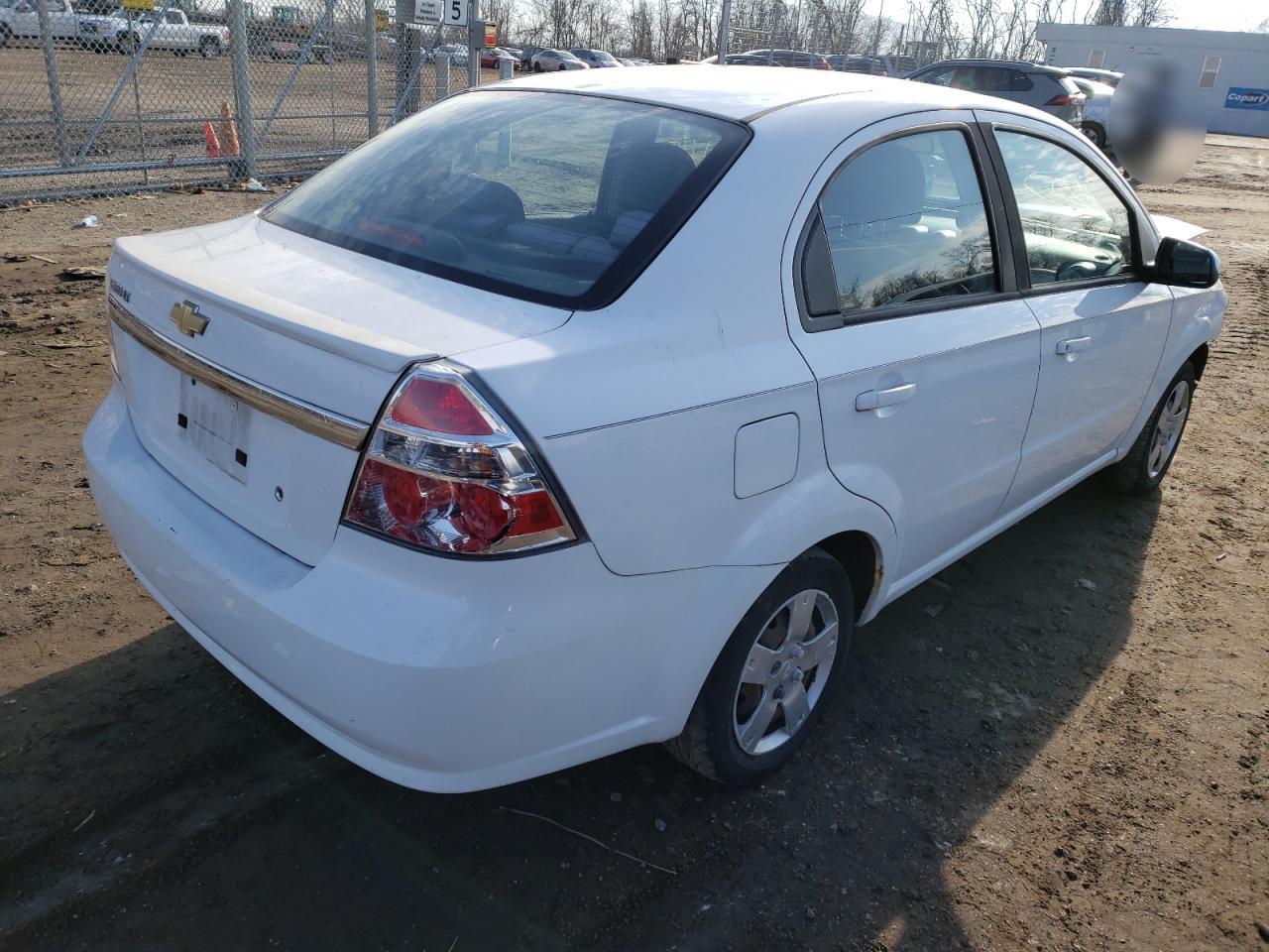 Photo 4 from auction – 2011 CHEVROLET AVEO LS with VIN KL1TD5DE6BB130805