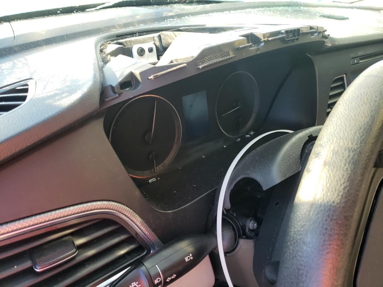 Photo 8 from auction – 2016 HYUNDAI SONATA SE with VIN 5NPE24AF7GH352869