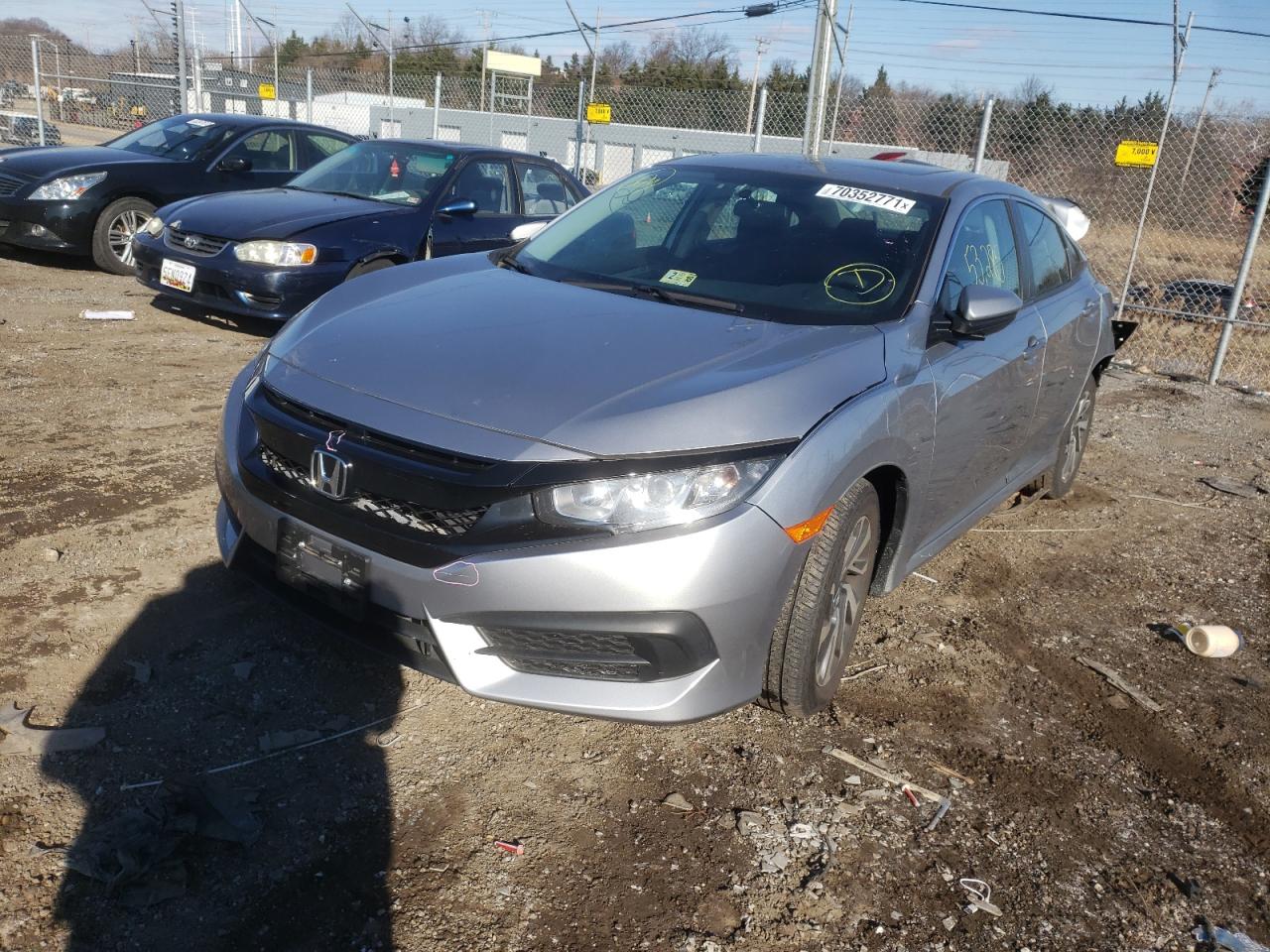 Photo 2 from auction – 2017 HONDA CIVIC EX with VIN 19XFC2F74HE201145