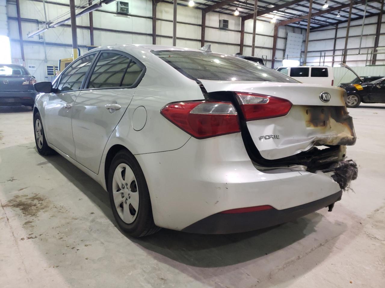 Photo 3 from auction – 2016 KIA FORTE LX with VIN KNAFK4A67G5518082