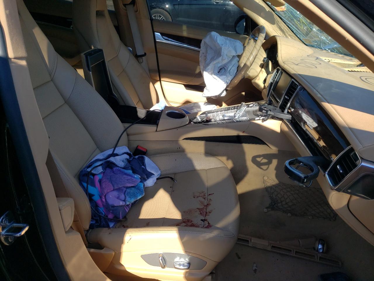 Photo 5 from auction – 2010 PORSCHE PANAMERA S with VIN WP0AB2A7XAL062379
