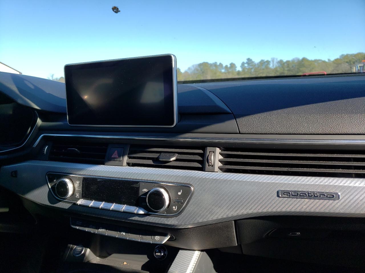 Photo 9 from auction – 2017 AUDI A4 PREMIUM with VIN WAUENAF42HN003064