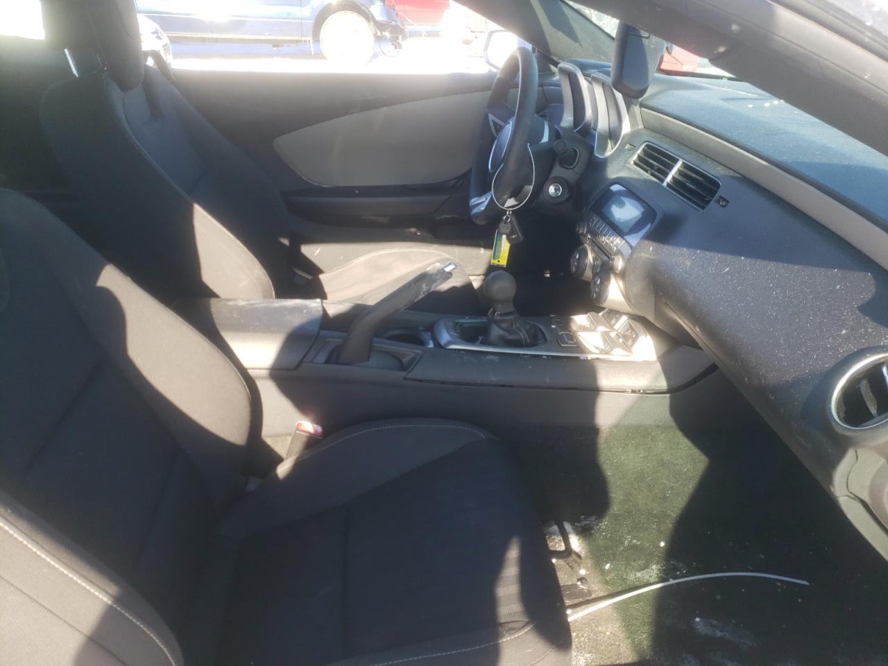 Photo 5 from auction – 2011 CHEVROLET CAMARO LS with VIN 2G1FE1ED5B9136932