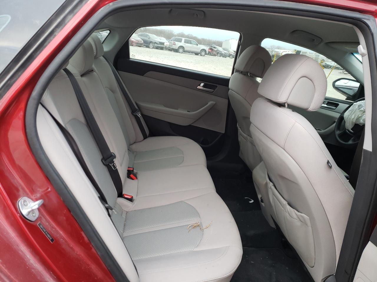 Photo 6 from auction – 2015 HYUNDAI SONATA SE with VIN 5NPE24AF3FH096518