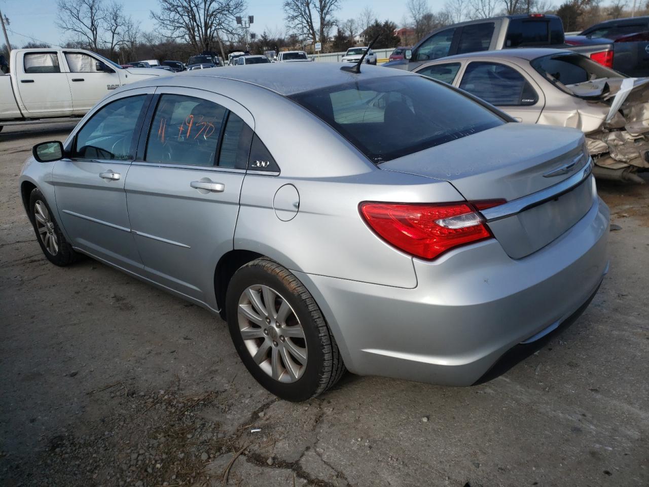 Photo 3 from auction – 2012 CHRYSLER 200 TOURIN with VIN 1C3CCBBB6CN272241