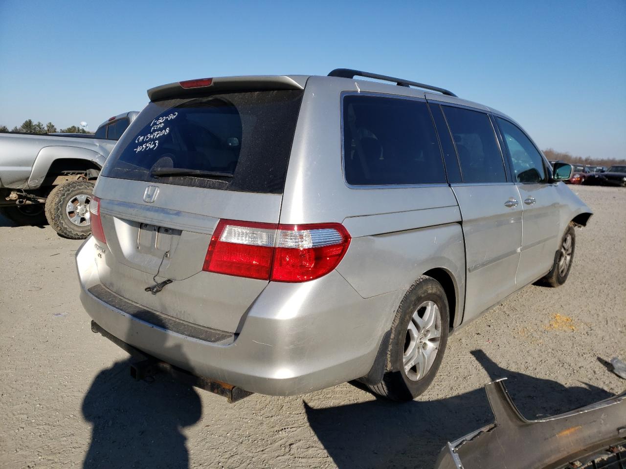 Photo 4 from auction – 2007 HONDA ODYSSEY EX with VIN 5FNRL38447B105563