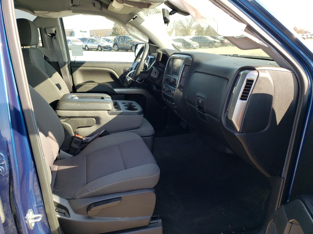 Photo 5 from auction – 2017 CHEVROLET SILVERADO with VIN 3GCUCRERXHG403835
