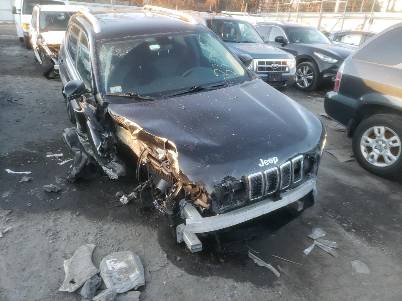 Photo 9 from auction – 2019 JEEP CHEROKEE L with VIN 1C4PJMDX2KD121361